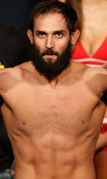Johny Hendricks makes weight on second attempt, title fight official for UFC 171